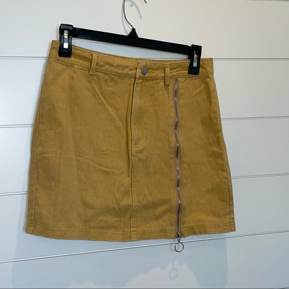 L.I.A Love is All Gold skirt - Picture 1 of 8